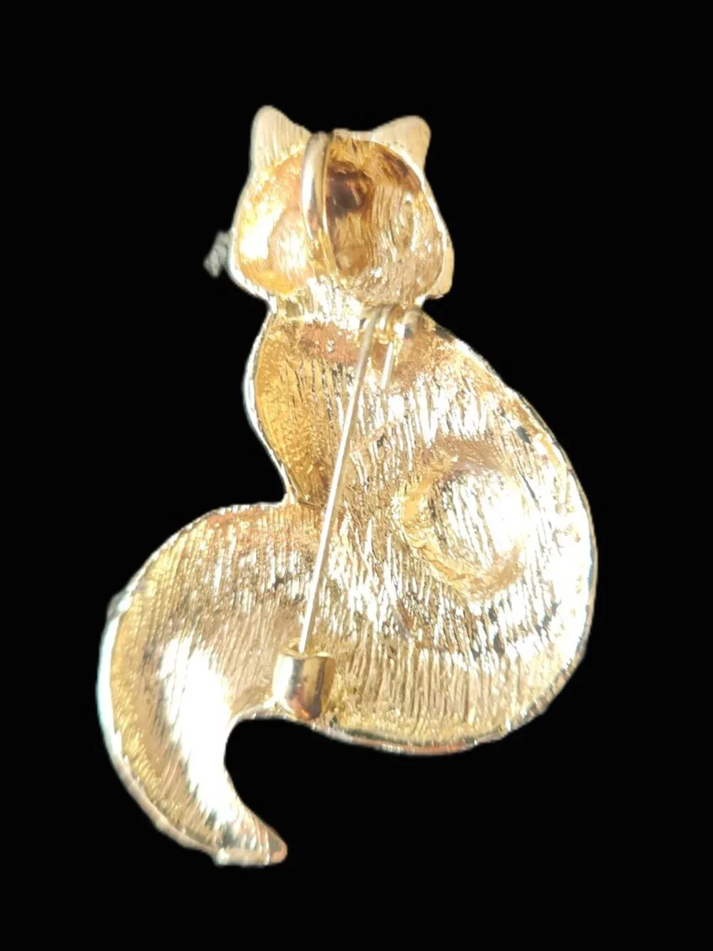 FOX PIN in Orange/Brown ENAMEL with rhinestones by ORNAMENTS.... NEW